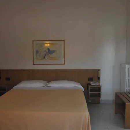 Firenze Hotel 3*